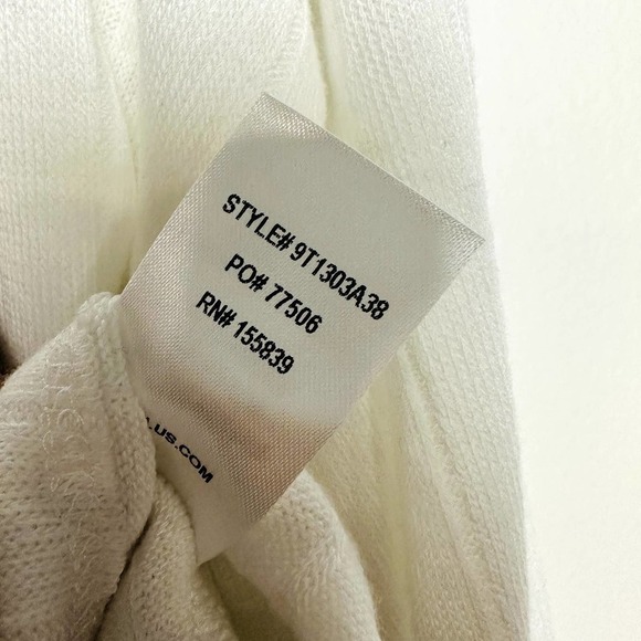 Lulus NWOT Wide Rib V-Neck Dropped Sleeve Oversized Cropped Top White Size XS - Picture 12 of 12